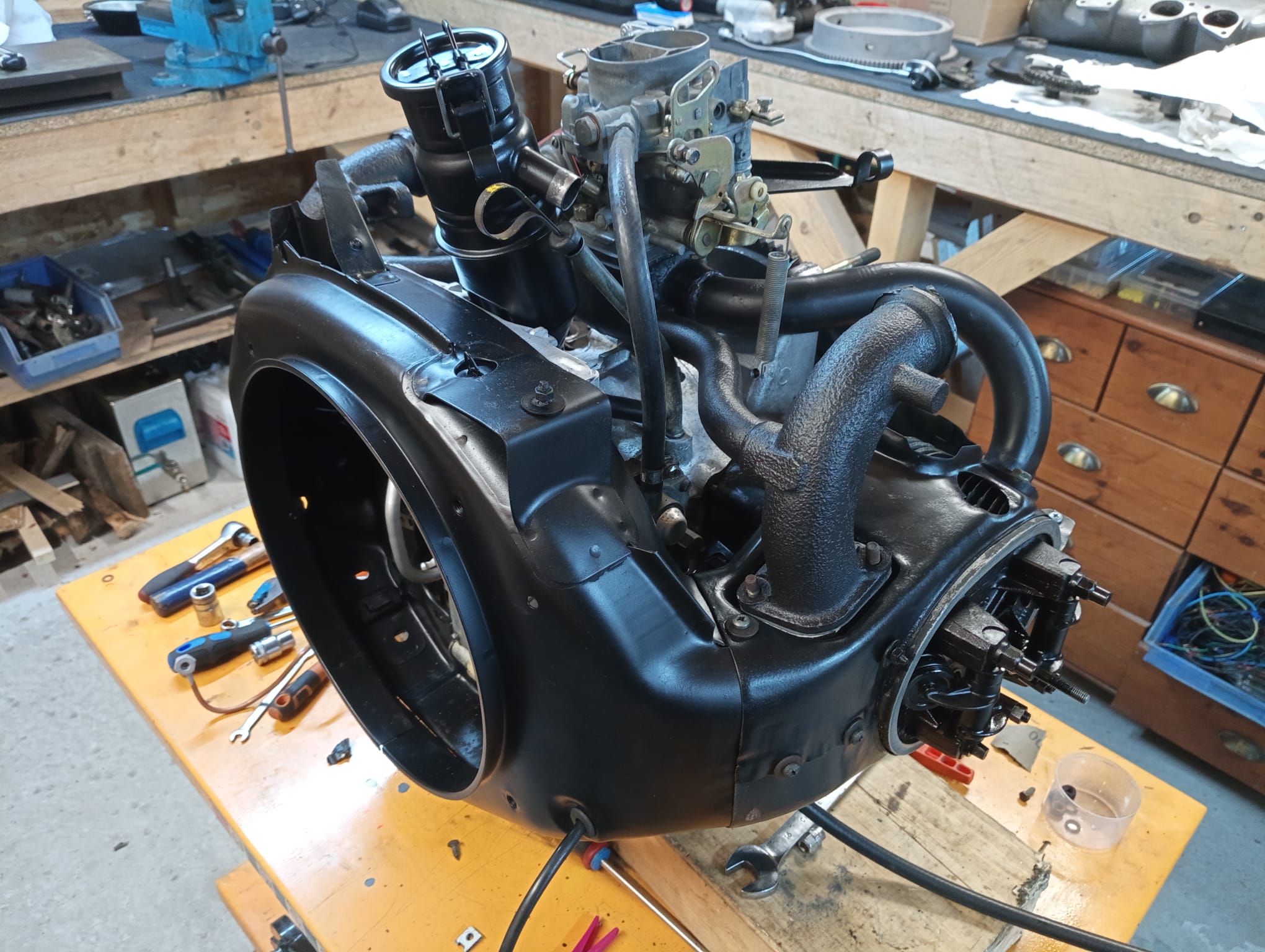 Rénovation moteur voiture ancienne