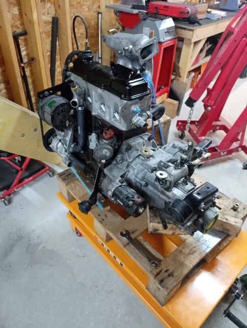 Rénovation moteur voiture ancienne