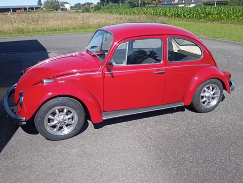 Volkswagen Coccinelle 1972 rénovée par l'Atelier des Belles Endormies