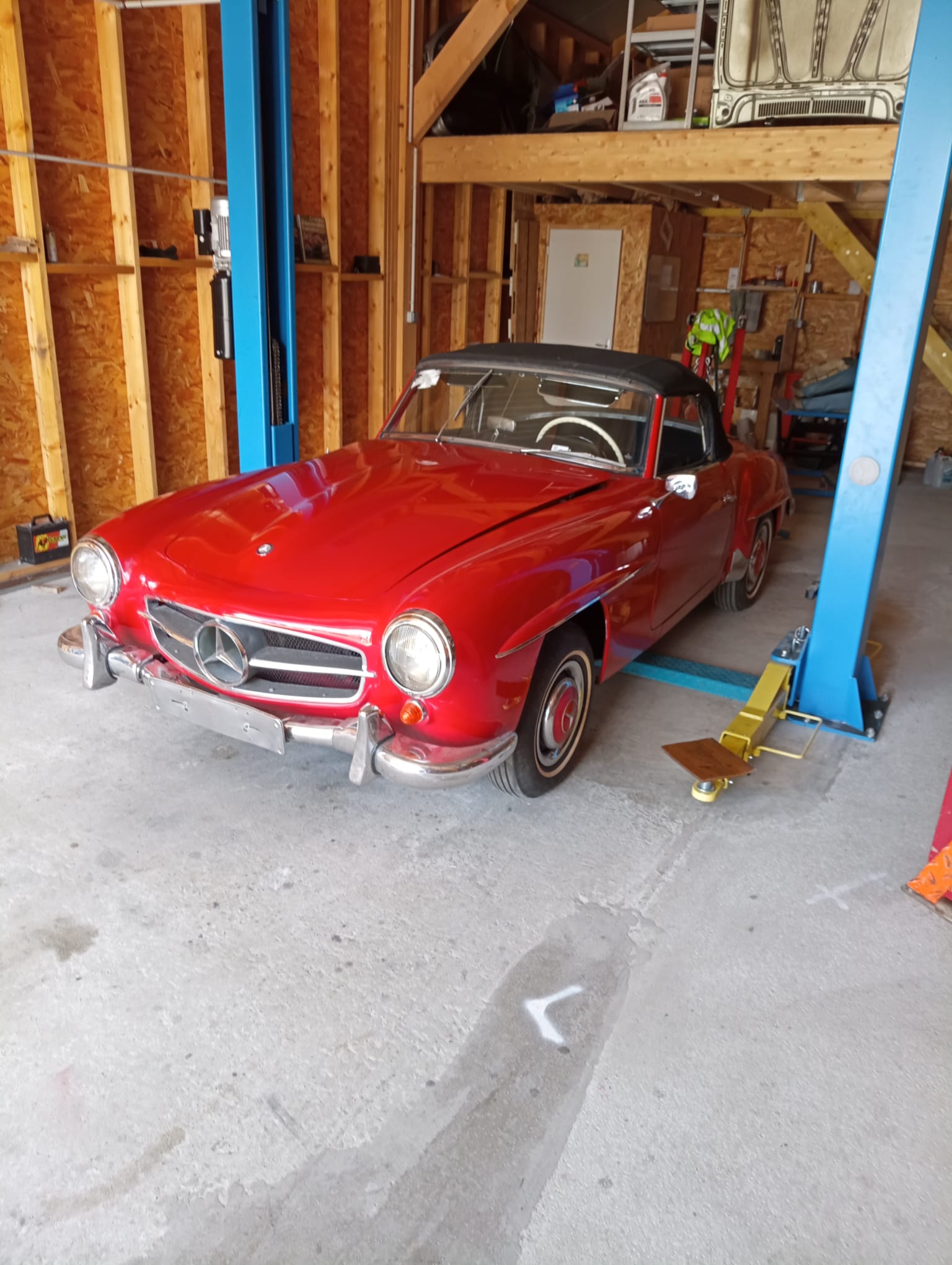 Mercedes-Benz 190SL 1955 rénovée par l'Atelier des Belles Endormies